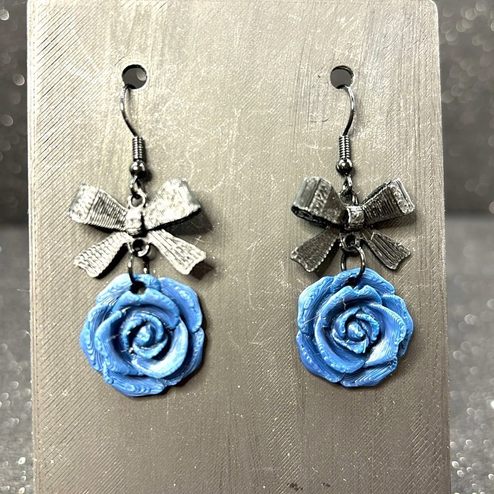 Black and Blue Rose Earrings - Picture 3 of 5